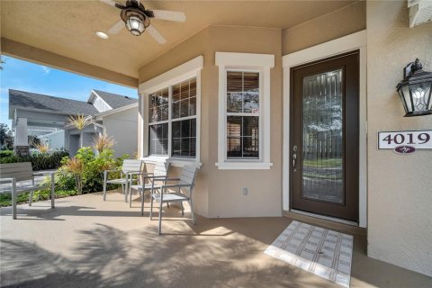 House in Orlando, Florida 4 bedrooms, 216.83 sq.m. № 1740205 - photo 4