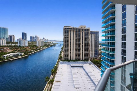 Condo in Aventura, Florida, 2 bedrooms № 2252891 - photo 4