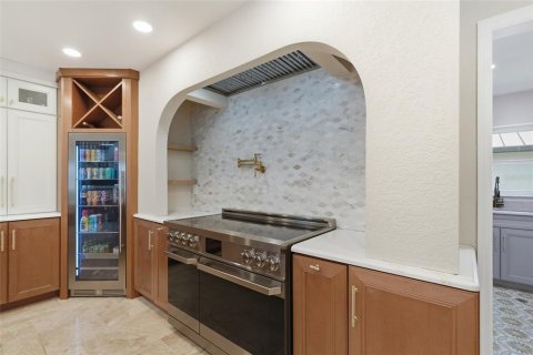 Villa ou maison à vendre à Punta Gorda, Floride: 4 chambres, 298.12 m2 № 2302345 - photo 12