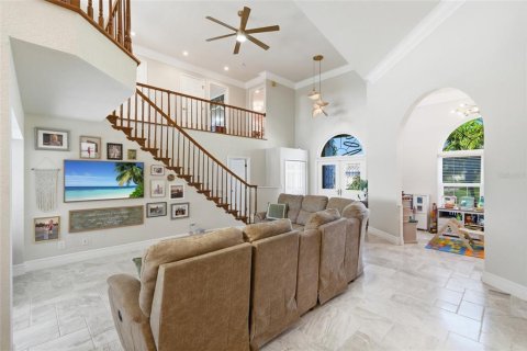 Villa ou maison à vendre à Punta Gorda, Floride: 4 chambres, 298.12 m2 № 2302345 - photo 8