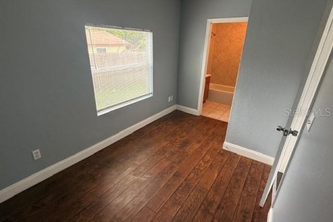 House in Clermont, Florida 2 bedrooms, 74.88 sq.m. № 1853106 - photo 4