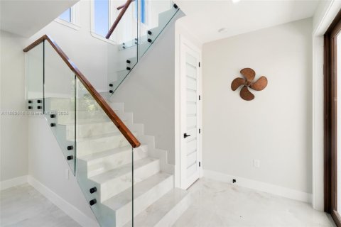 Купить виллу или дом в Ки-Ларго, Флорида 4 спальни, № 1979614 - фото 2