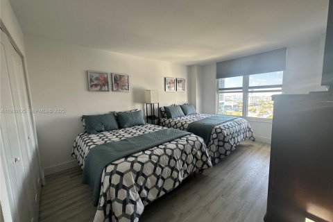 Купить кондоминиум в Холливуд, Флорида 2 спальни, 123.84м2, № 1988663 - фото 15