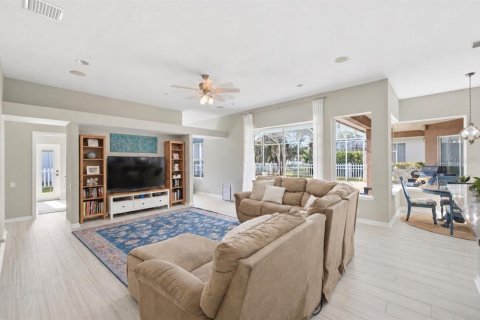 Casa en venta en Wesley Chapel, Florida, 4 dormitorios, 267.93 m2 № 2430754 - foto 8
