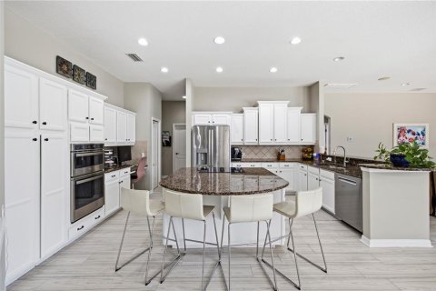 Casa en venta en Wesley Chapel, Florida, 4 dormitorios, 267.93 m2 № 2430754 - foto 7