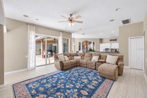 Casa en venta en Wesley Chapel, Florida, 4 dormitorios, 267.93 m2 № 2430754 - foto 23