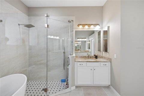 Casa en venta en Wesley Chapel, Florida, 4 dormitorios, 267.93 m2 № 2430754 - foto 25