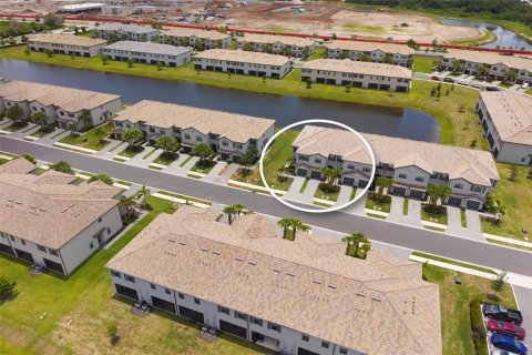 Купить таунхаус в Брейдентон, Флорида 6 комнат, 178.84м2, № 2291881 - фото 2