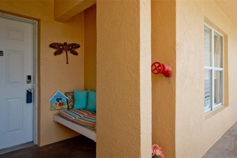 Condo in Bradenton, Florida, 2 bedrooms № 2102984 - photo 2
