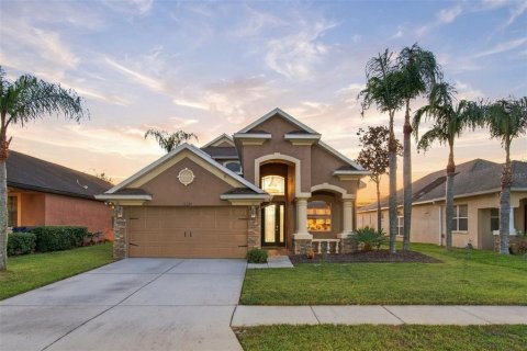 House in Spring Hill, Florida 3 bedrooms, 219.25 sq.m. № 2423921