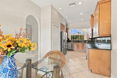 House in Spring Hill, Florida 3 bedrooms, 219.25 sq.m. № 2423921 - photo 10