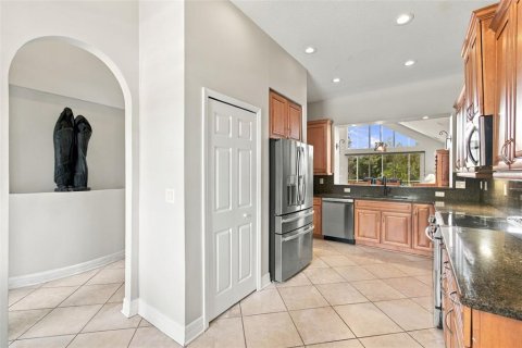 House in Spring Hill, Florida 3 bedrooms, 219.25 sq.m. № 2423921 - photo 13