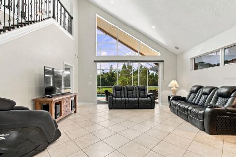 House in Spring Hill, Florida 3 bedrooms, 219.25 sq.m. № 2423921 - photo 16