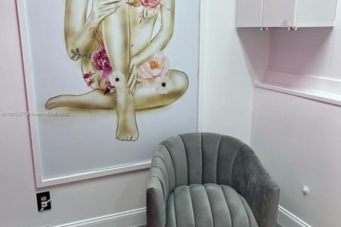 Купить коммерческую недвижимость в Бей-Харбор-Айлендс, Флорида № 2013413 - фото 4