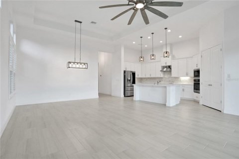 House in Port Orange, Florida 4 bedrooms, 246.28 sq.m. № 1722199 - photo 14