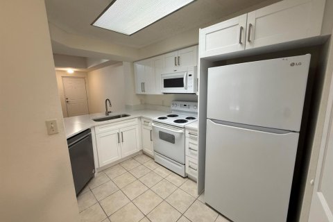 Copropriété à louer à Palm Beach Gardens, Floride: 3 chambres, 122.26 m2 № 2285759 - photo 6