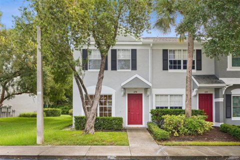 Townhouse in Oldsmar, Florida 2 bedrooms, 102.66 sq.m. № 2324951