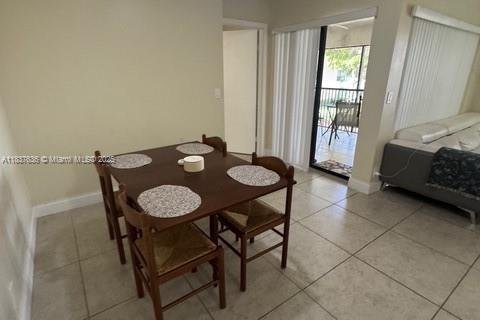 Condo in Coconut Creek, Florida, 2 bedrooms  № 1823557 - photo 14