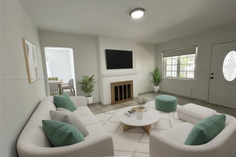 House in Miami, Florida 3 bedrooms, 107.02 sq.m. № 1970821 - photo 2