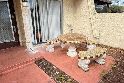 Condo in Tamarac, Florida, 3 bedrooms  № 1756108 - photo 15