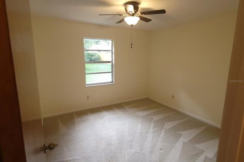 Casa en venta en Apopka, Florida, 3 dormitorios, 117.06 m2 № 1900678 - foto 11