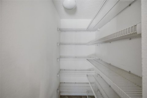 Casa en venta en Riverview, Florida, 4 dormitorios, 232.44 m2 № 2195837 - foto 14