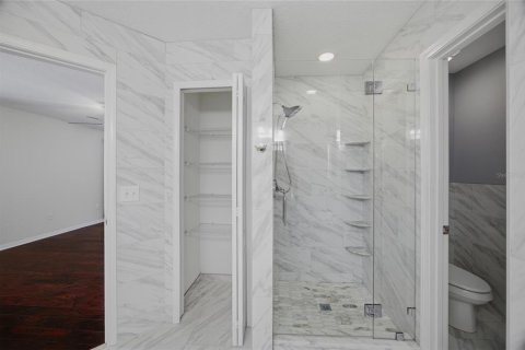 Casa en venta en Riverview, Florida, 4 dormitorios, 232.44 m2 № 2195837 - foto 25