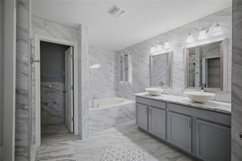 Casa en venta en Riverview, Florida, 4 dormitorios, 232.44 m2 № 2195837 - foto 22