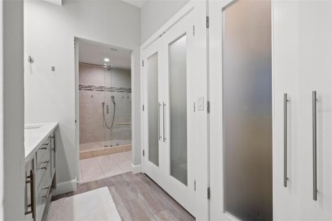 Condo in Longboat Key, Florida, 2 bedrooms  № 1780683 - photo 16