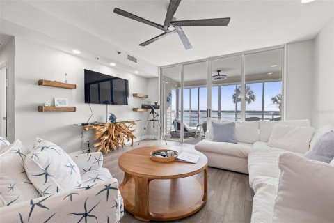 Condo in Longboat Key, Florida, 2 bedrooms  № 1780683 - photo 9