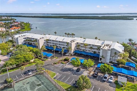 Condo in Longboat Key, Florida, 2 bedrooms  № 1780683 - photo 27