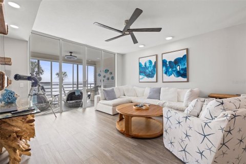 Condo in Longboat Key, Florida, 2 bedrooms  № 1780683 - photo 10