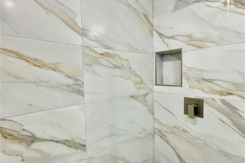 Apartamento en alquiler en South Miami, Florida, 1 dormitorio, 43.66 m2 № 1940421 - foto 13