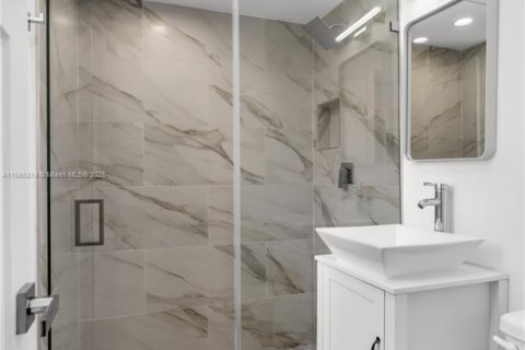 Снять в аренду квартиру в Саут-Майами, Флорида 1 спальня, 43.66м2, № 1940421 - фото 7