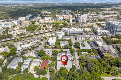 Снять в аренду квартиру в Саут-Майами, Флорида 1 спальня, 43.66м2, № 1940421 - фото 9