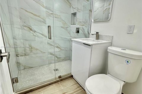 Apartamento en alquiler en South Miami, Florida, 1 dormitorio, 43.66 m2 № 1940421 - foto 15