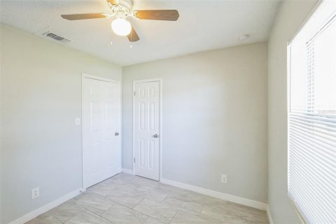 Villa ou maison à vendre à Orlando, Floride: 3 chambres, 86.96 m2 № 1909437 - photo 19