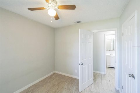 Villa ou maison à vendre à Orlando, Floride: 3 chambres, 86.96 m2 № 1909437 - photo 18