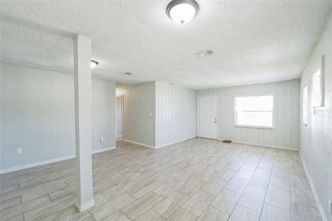 Villa ou maison à vendre à Orlando, Floride: 3 chambres, 86.96 m2 № 1909437 - photo 12