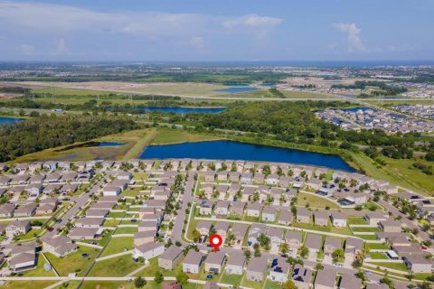 Снять в аренду виллу или дом в Сан-Сити-Центр, Флорида 10 комнат, 209.4м2, № 1868933 - фото 27