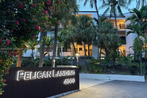 Снять в аренду кондоминиум в Норт-Бей-Виллидж, Флорида 1 спальня, 57.6м2, № 1992363 - фото 16