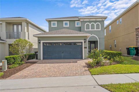 Casa en venta en Kissimmee, Florida, 5 dormitorios, 238.76 m2 № 1758316 - foto 3