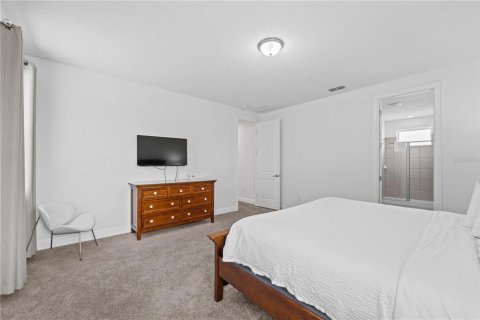 Casa en venta en Kissimmee, Florida, 5 dormitorios, 238.76 m2 № 1758316 - foto 29