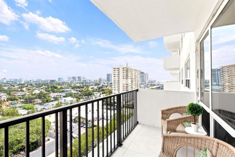 Copropriété à vendre à Fort Lauderdale, Floride: 2 chambres, 114.08 m2 № 2259959 - photo 21