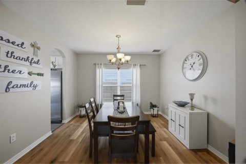 Casa en venta en Lutz, Florida, 5 dormitorios, 204.85 m2 № 2330924 - foto 10