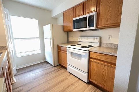 Adosado en alquiler en Tampa, Florida, 3 dormitorios, 126.72 m2 № 1918491 - foto 9