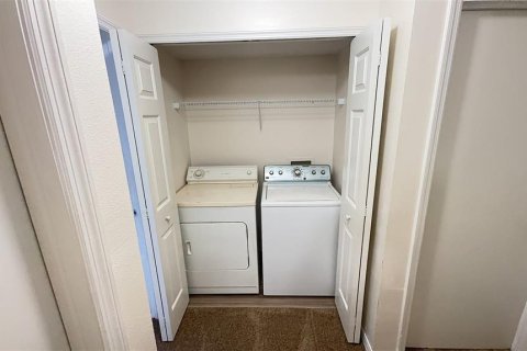 Adosado en alquiler en Tampa, Florida, 3 dormitorios, 126.72 m2 № 1918491 - foto 14