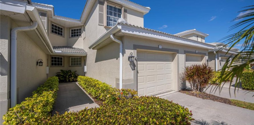 Condo in Port Charlotte, Florida, 3 bedrooms  № 2099464
