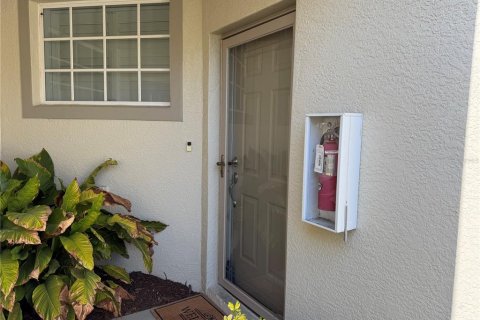 Condo in Port Charlotte, Florida, 3 bedrooms  № 2099464 - photo 4