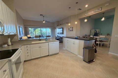 Condo in Port Charlotte, Florida, 3 bedrooms  № 2099464 - photo 19